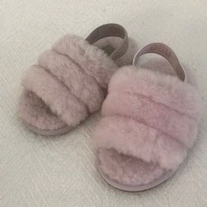 Little Girls Ugg slippers